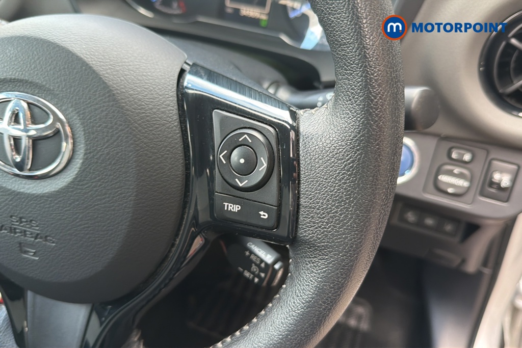 Toyota Yaris Icon Automatic Petrol-Electric Hybrid Hatchback - Stock Number (1650594) - 3rd supplementary image