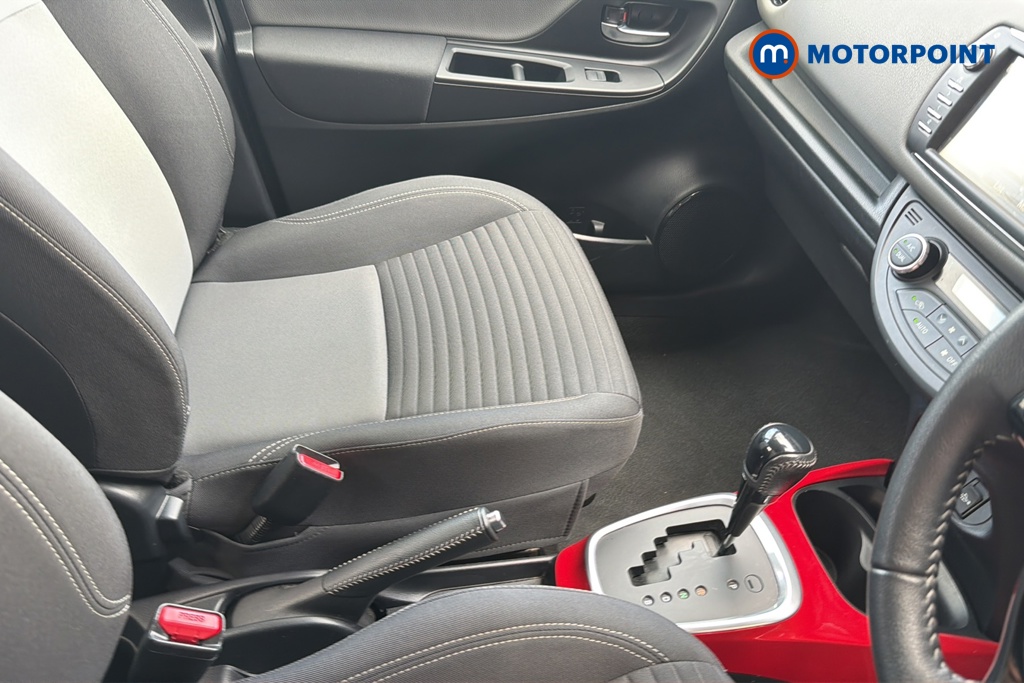 Toyota Yaris Icon Automatic Petrol-Electric Hybrid Hatchback - Stock Number (1650594) - 15th supplementary image