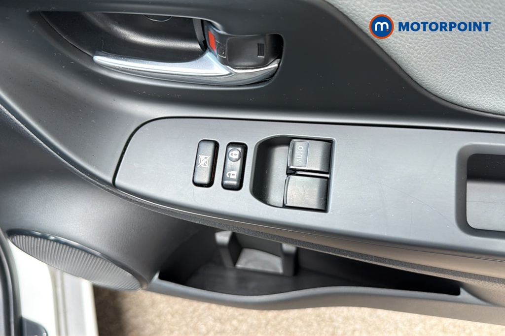 Toyota Yaris Icon Automatic Petrol-Electric Hybrid Hatchback - Stock Number (1650594) - 19th supplementary image