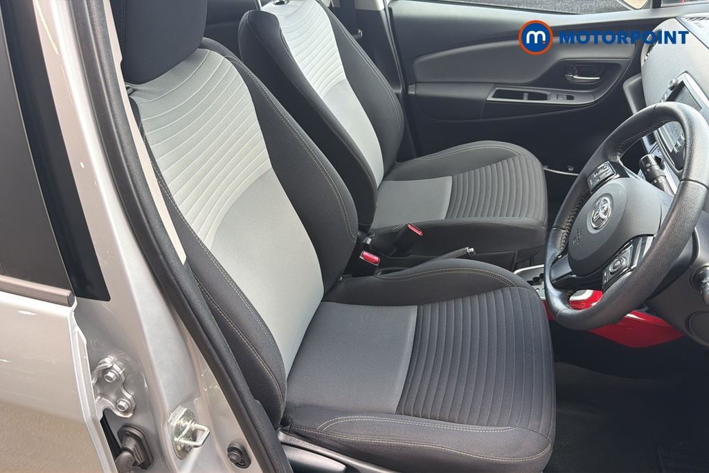 Toyota Yaris Icon Automatic Petrol-Electric Hybrid Hatchback - Stock Number (1650594) - 22nd supplementary image
