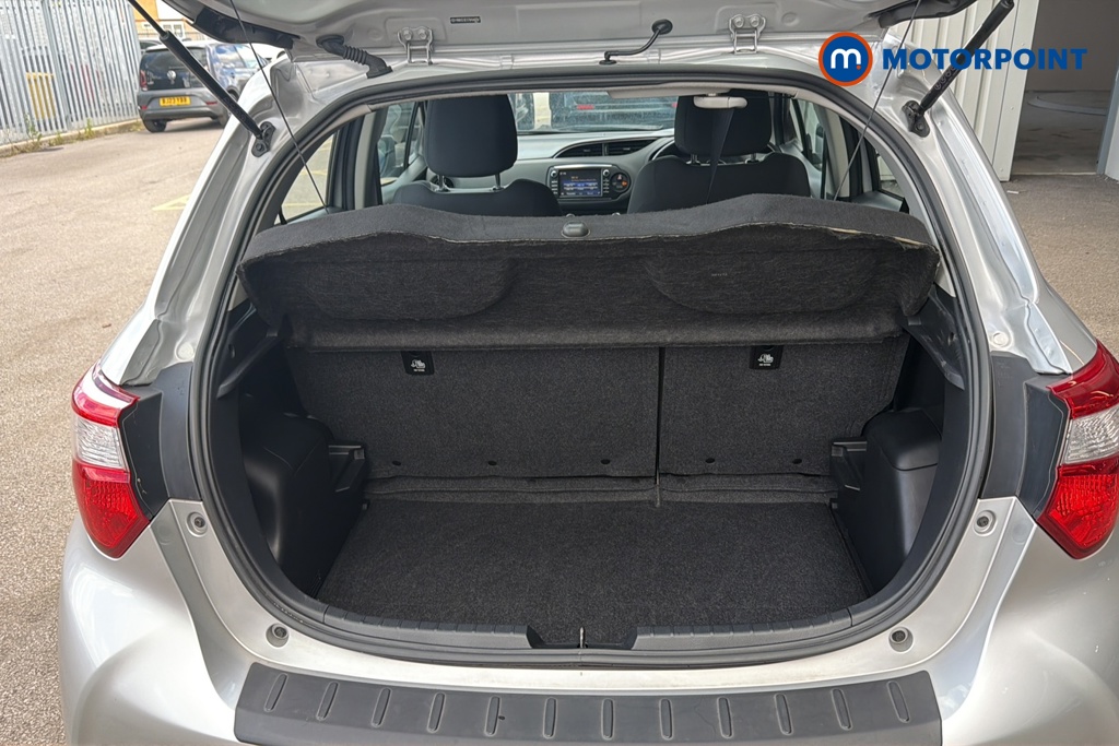 Toyota Yaris Icon Automatic Petrol-Electric Hybrid Hatchback - Stock Number (1650594) - 30th supplementary image