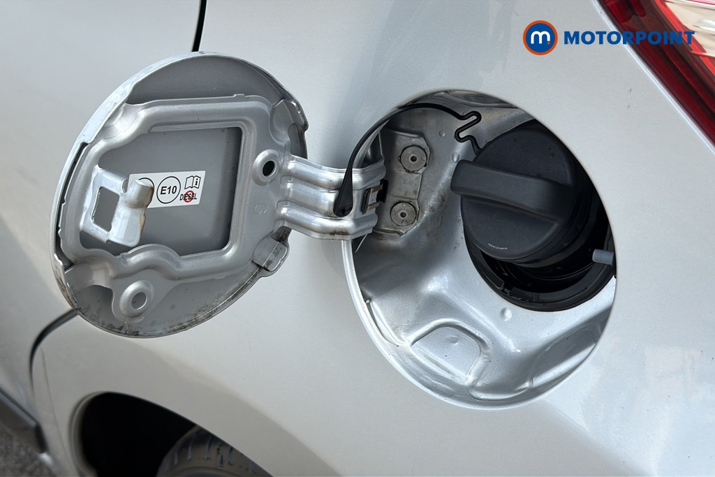 Toyota Yaris Icon Automatic Petrol-Electric Hybrid Hatchback - Stock Number (1650594) - 41st supplementary image