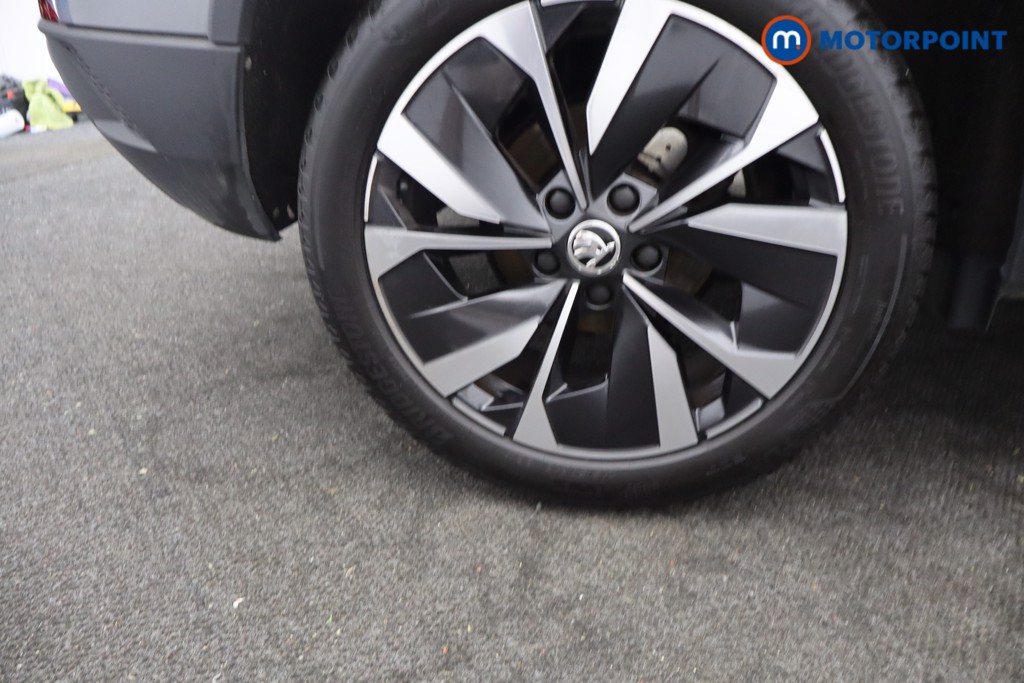 Skoda Karoq Se L Automatic Petrol SUV - Stock Number (1650639) - 7th supplementary image