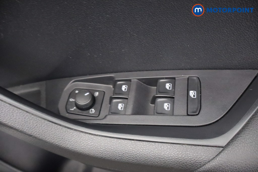 Skoda Karoq Se L Automatic Petrol SUV - Stock Number (1650639) - 11th supplementary image
