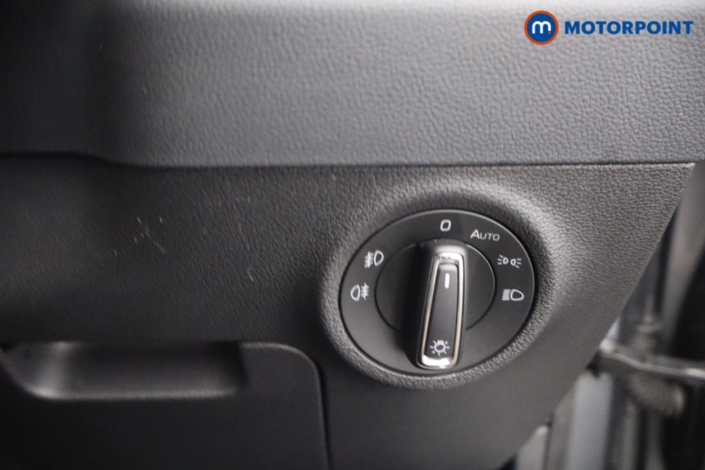 Skoda Karoq Se L Automatic Petrol SUV - Stock Number (1650639) - 13th supplementary image