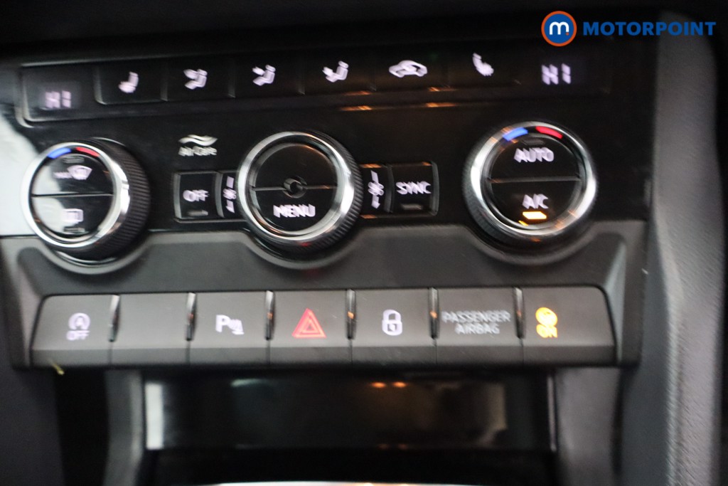 Skoda Karoq Se L Automatic Petrol SUV - Stock Number (1650639) - 17th supplementary image