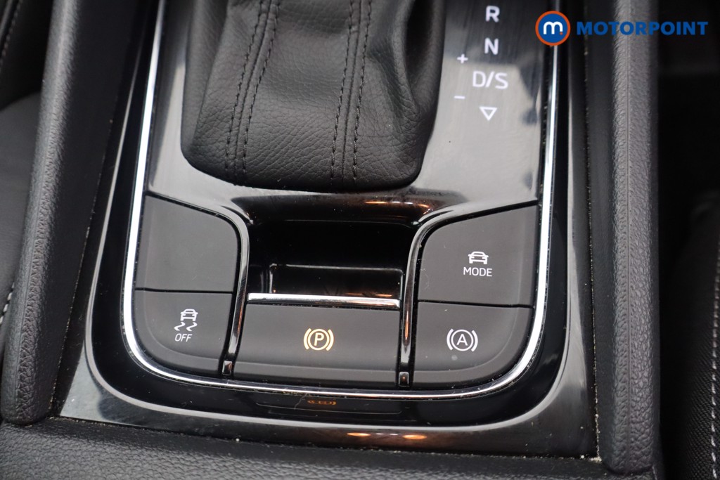 Skoda Karoq Se L Automatic Petrol SUV - Stock Number (1650639) - 18th supplementary image