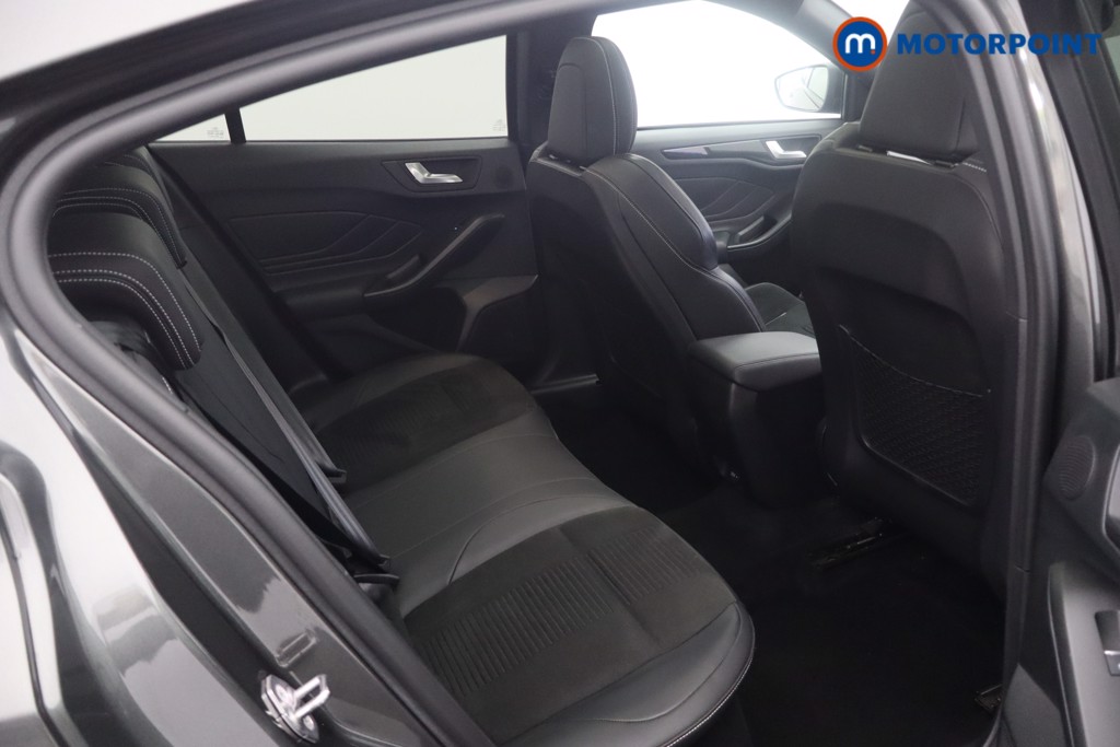 Ford Focus ST Manual Petrol Hatchback - Stock Number (1650755) - 15th supplementary image