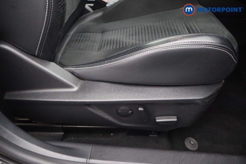 Ford Focus ST Manual Petrol Hatchback - Stock Number (1650755) - 27th supplementary image