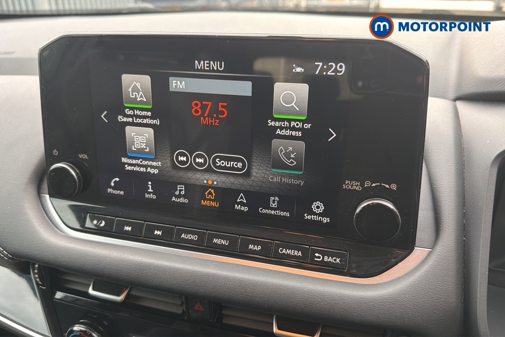 Nissan Qashqai N-Connecta Automatic Petrol SUV - Stock Number (1650857) - 8th supplementary image
