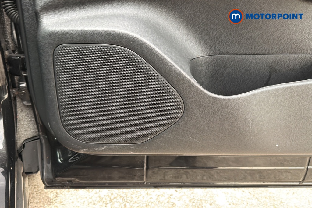 Nissan Qashqai N-Connecta Automatic Petrol SUV - Stock Number (1650857) - 21st supplementary image