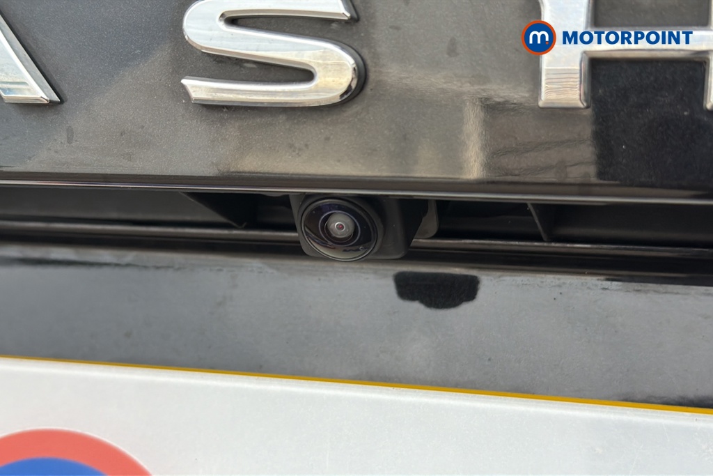 Nissan Qashqai N-Connecta Automatic Petrol SUV - Stock Number (1650857) - 37th supplementary image