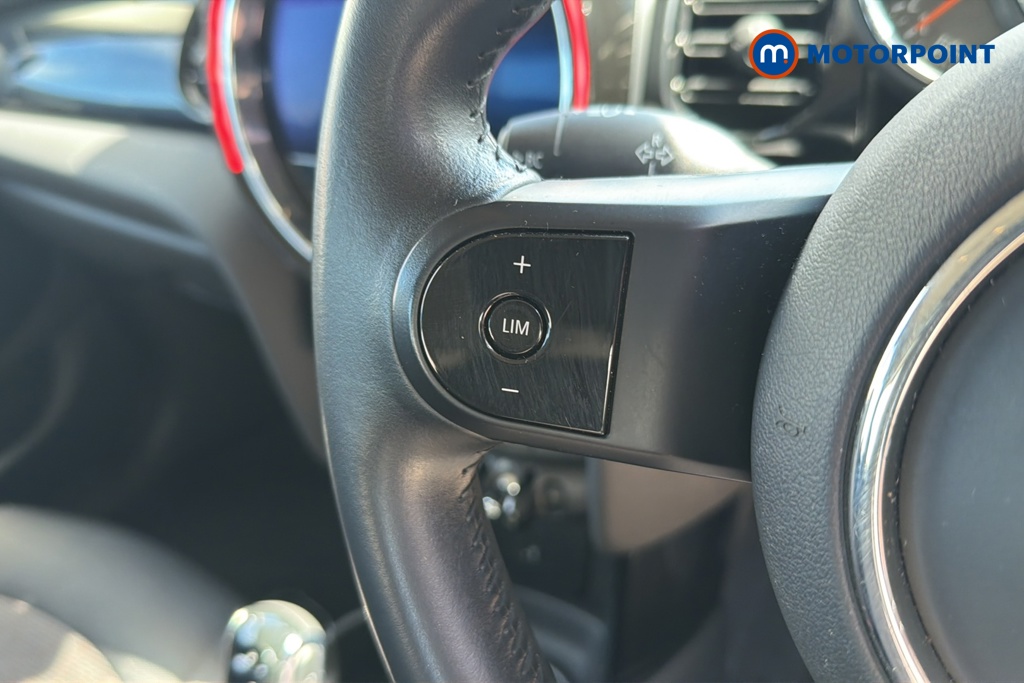 Mini Hatchback One Classic Automatic Petrol Hatchback - Stock Number (1650984) - 4th supplementary image