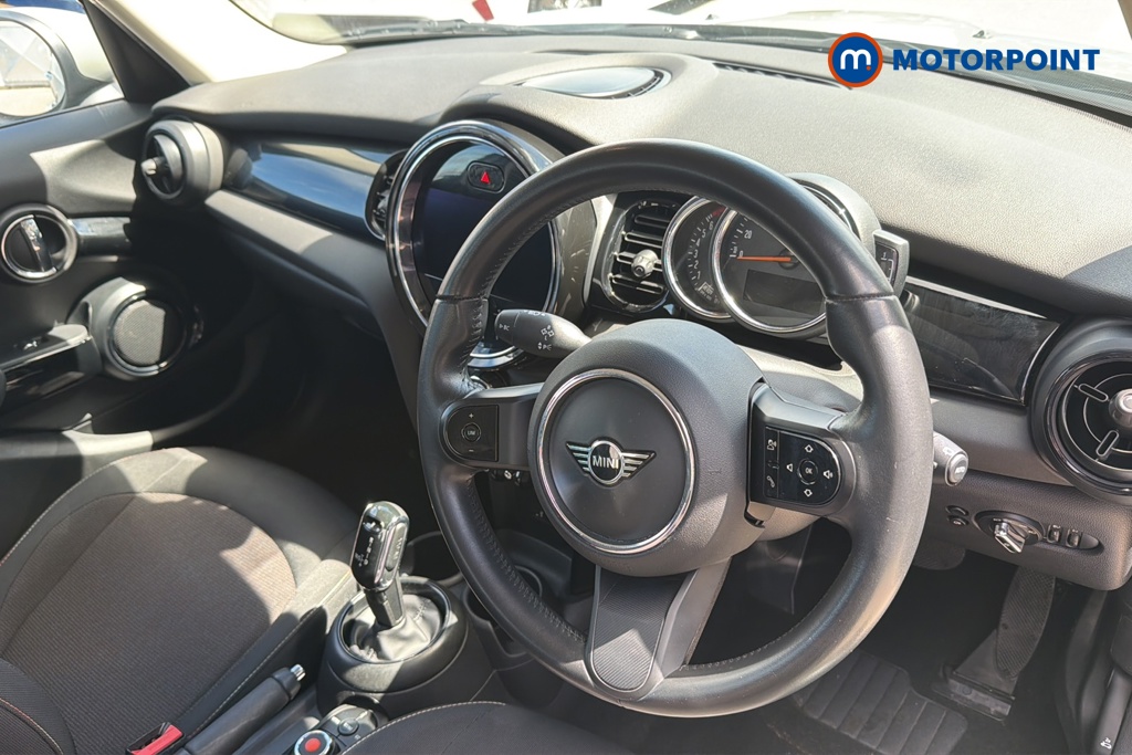 Mini Hatchback One Classic Automatic Petrol Hatchback - Stock Number (1650984) - 1st supplementary image