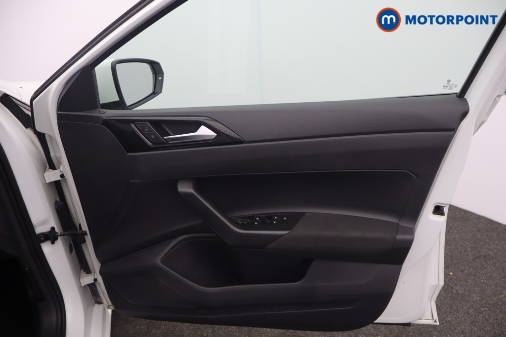 Volkswagen Polo Life Manual Petrol Hatchback - Stock Number (1651197) - 8th supplementary image