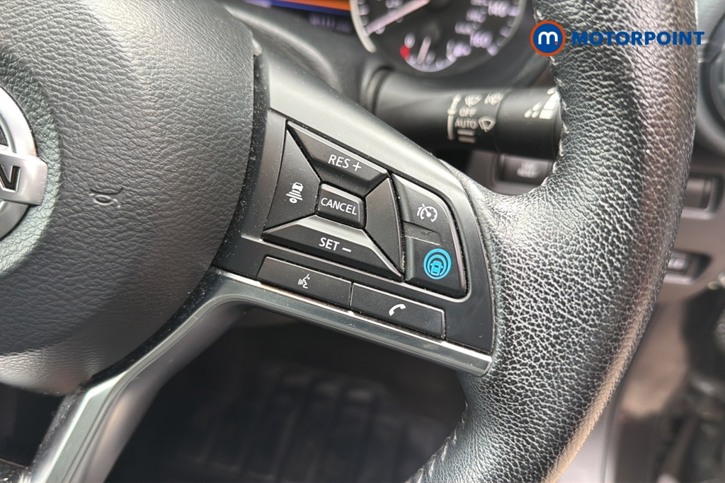 Nissan Juke Tekna Manual Petrol SUV - Stock Number (1651411) - 3rd supplementary image