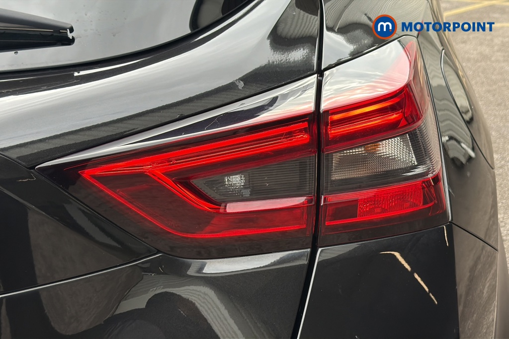 Nissan Juke Tekna Manual Petrol SUV - Stock Number (1651411) - 36th supplementary image