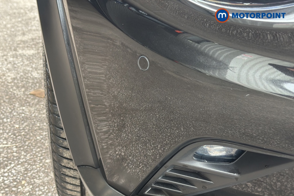 Nissan Juke Tekna Manual Petrol SUV - Stock Number (1651411) - 38th supplementary image