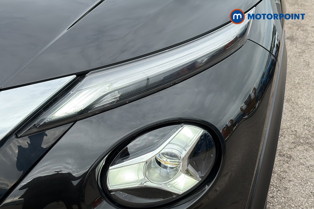 Nissan Juke Tekna Manual Petrol SUV - Stock Number (1651411) - 42nd supplementary image