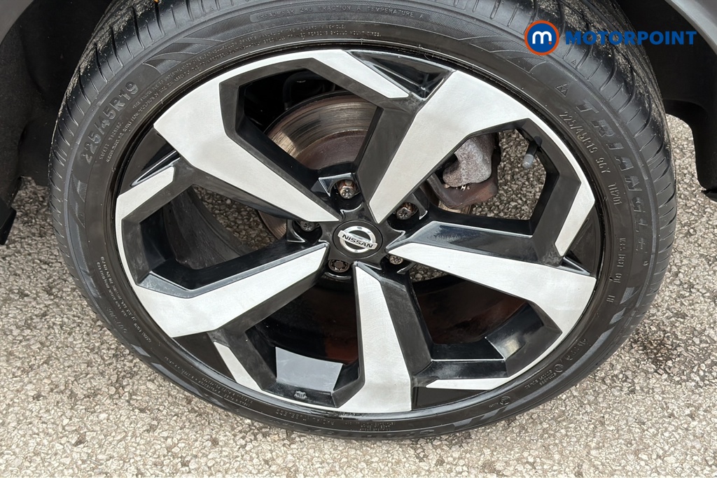 Nissan Juke Tekna Manual Petrol SUV - Stock Number (1651411) - 45th supplementary image