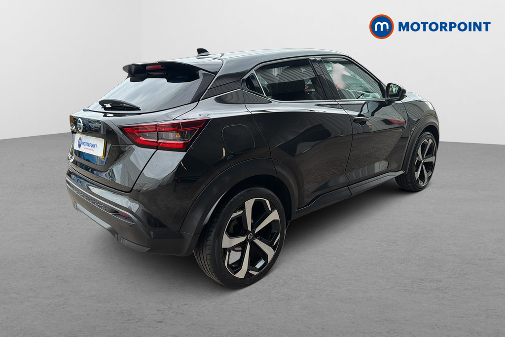 Nissan Juke Tekna Manual Petrol SUV - Stock Number (1651411) - Passenger side rear corner
