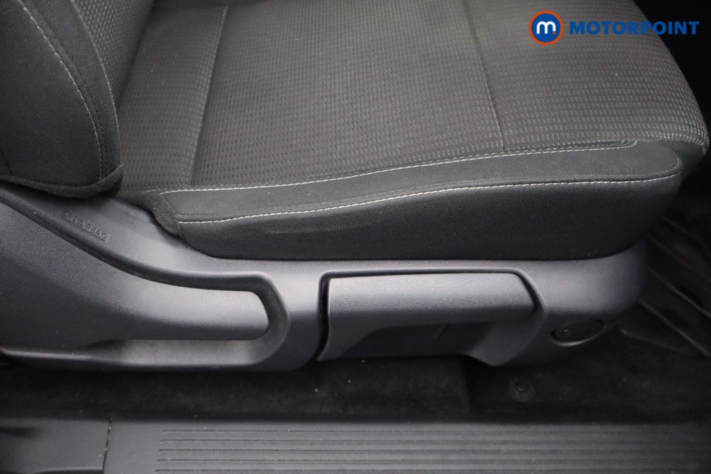 Nissan Qashqai Acenta Premium Manual Petrol SUV - Stock Number (1651458) - 23rd supplementary image
