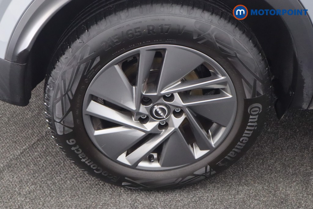 Nissan Qashqai Acenta Premium Manual Petrol SUV - Stock Number (1651458) - 26th supplementary image