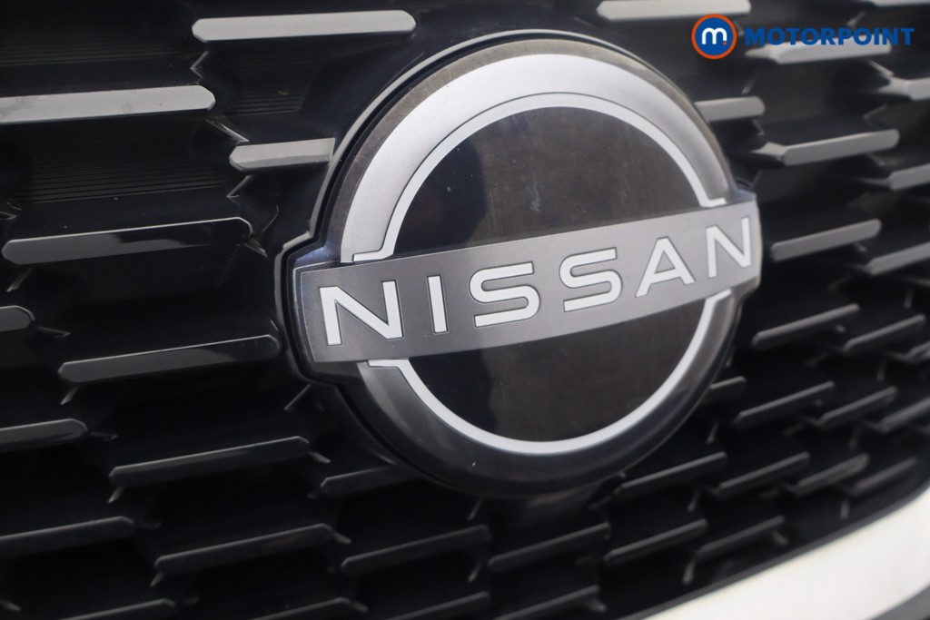 Nissan Qashqai Acenta Premium Manual Petrol SUV - Stock Number (1651458) - 33rd supplementary image