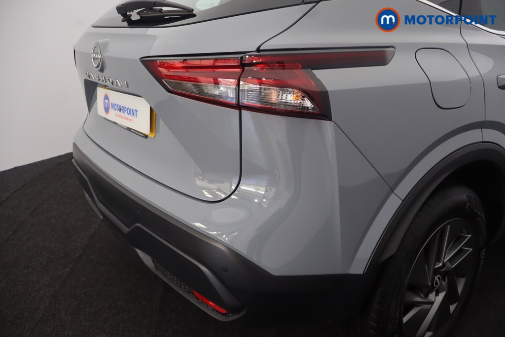 Nissan Qashqai Acenta Premium Manual Petrol SUV - Stock Number (1651458) - 38th supplementary image