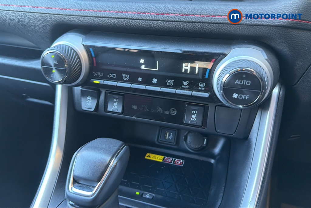 Toyota Rav4 Dynamic Automatic Petrol Plug-In Hybrid SUV - Stock Number (1651728) - 12th supplementary image