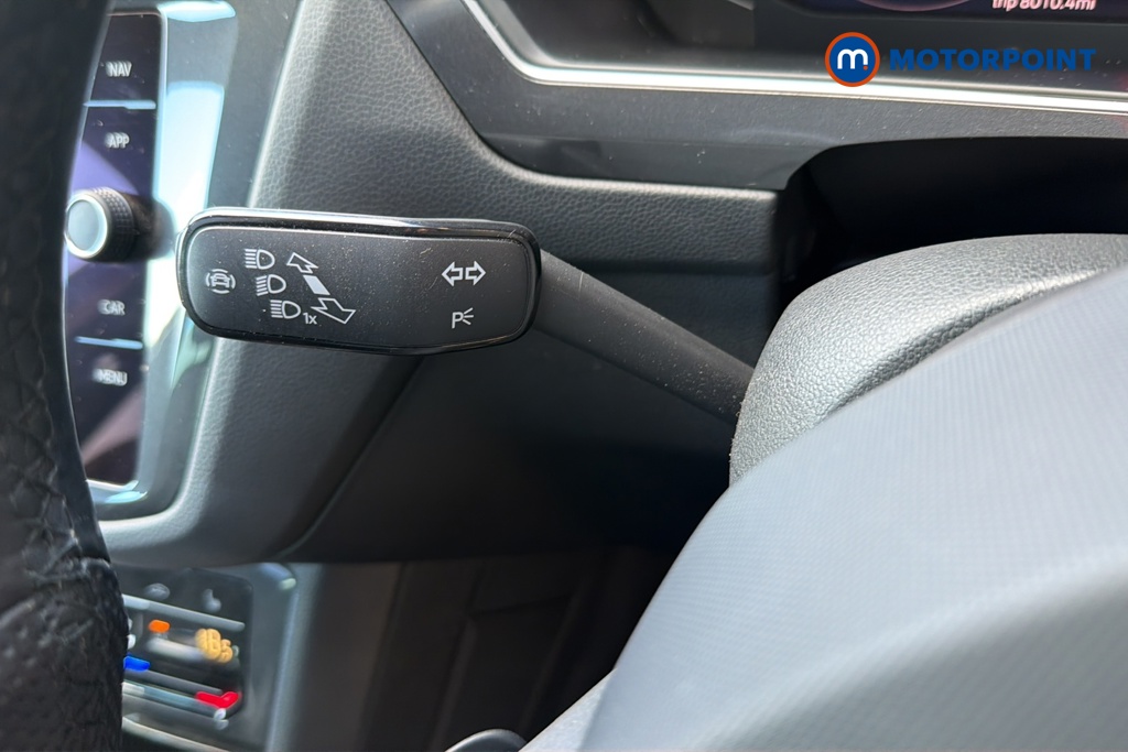 Volkswagen Tiguan R-Line Edition Automatic Diesel SUV - Stock Number (1651759) - 5th supplementary image