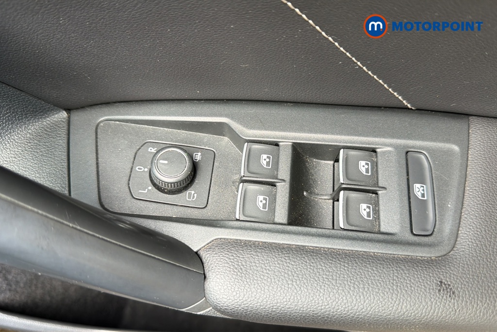 Volkswagen Tiguan R-Line Edition Automatic Diesel SUV - Stock Number (1651759) - 19th supplementary image