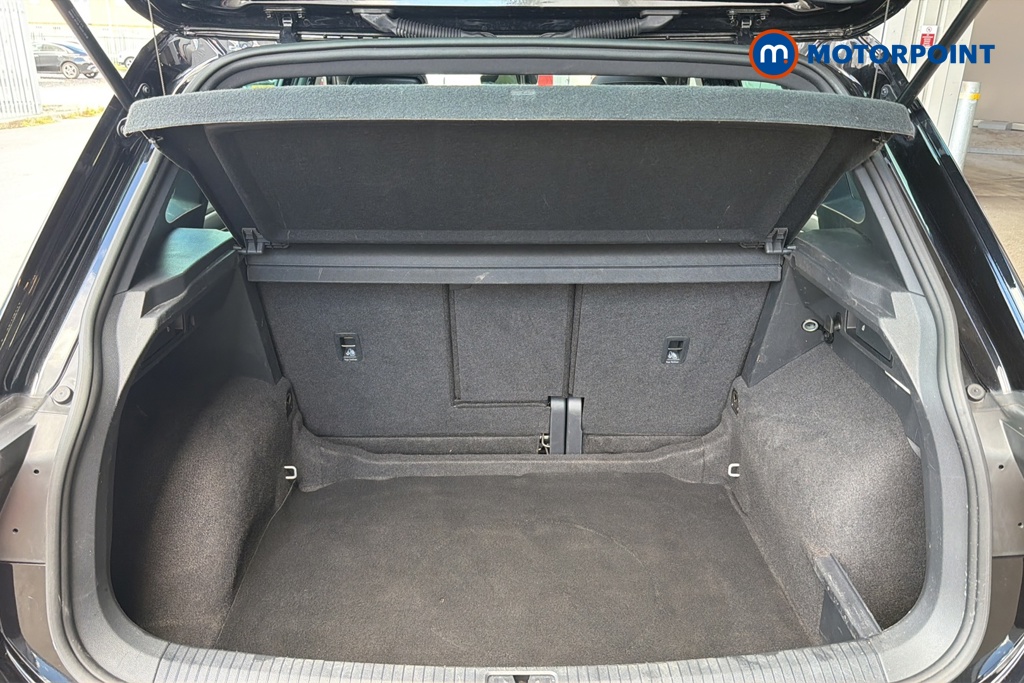 Volkswagen Tiguan R-Line Edition Automatic Diesel SUV - Stock Number (1651759) - 30th supplementary image