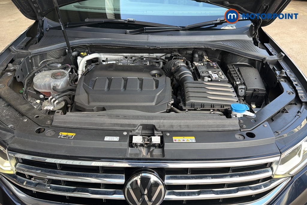 Volkswagen Tiguan R-Line Edition Automatic Diesel SUV - Stock Number (1651759) - 48th supplementary image