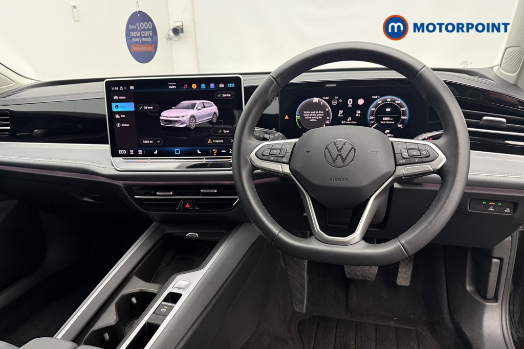 Volkswagen Passat Life Automatic Petrol Plug-In Hybrid Estate - Stock Number (1651973) - 1st supplementary image