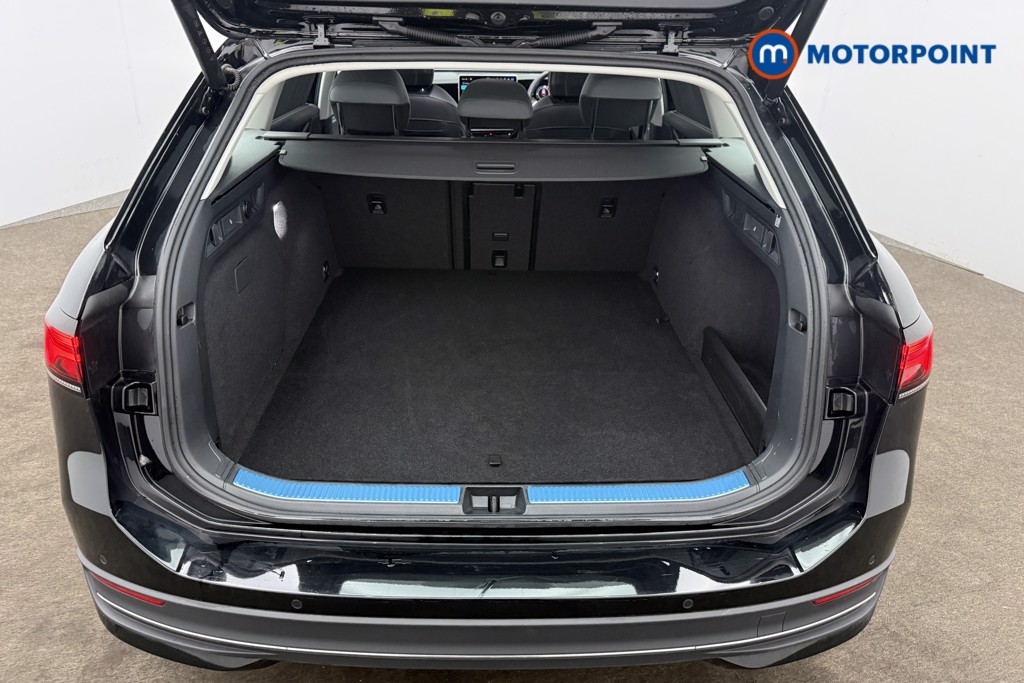Volkswagen Passat Life Automatic Petrol Plug-In Hybrid Estate - Stock Number (1651982) - 19th supplementary image
