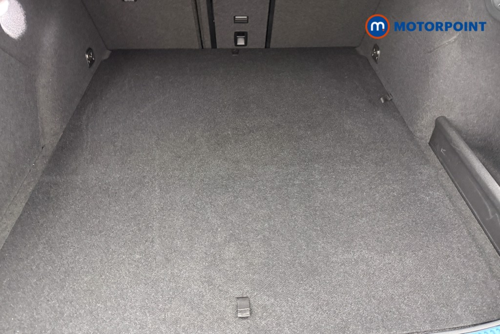 Volkswagen Passat Life Automatic Petrol Plug-In Hybrid Estate - Stock Number (1651982) - 20th supplementary image