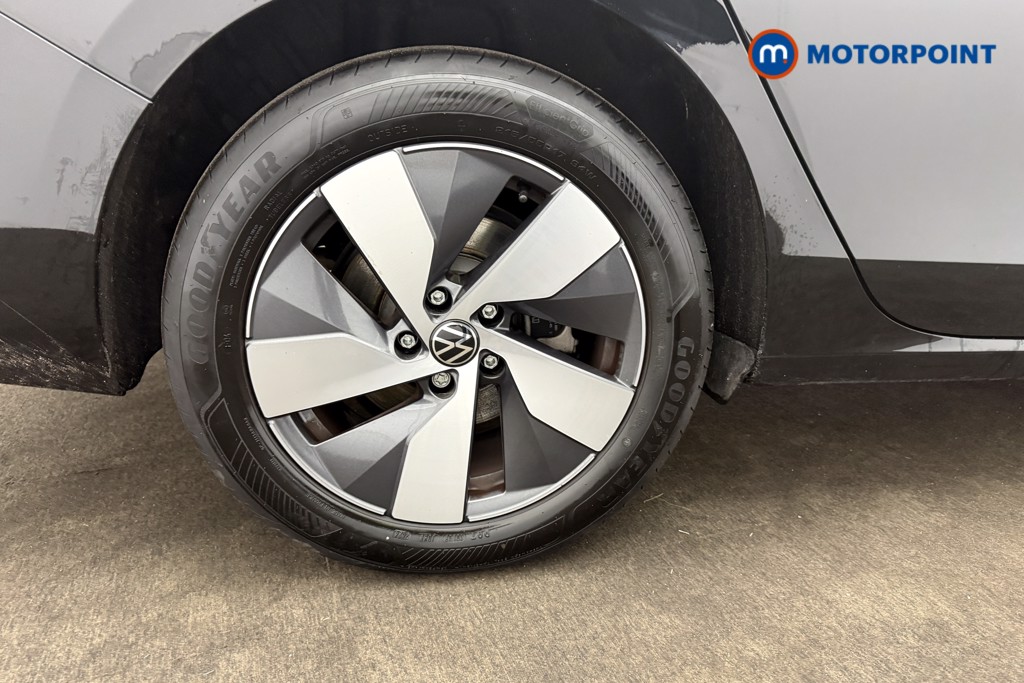 Volkswagen Passat Life Automatic Petrol Plug-In Hybrid Estate - Stock Number (1651982) - 24th supplementary image