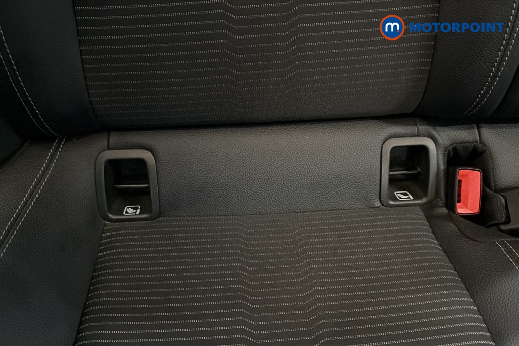 Mercedes-Benz A Class Sport Automatic Petrol Saloon - Stock Number (1652021) - 27th supplementary image