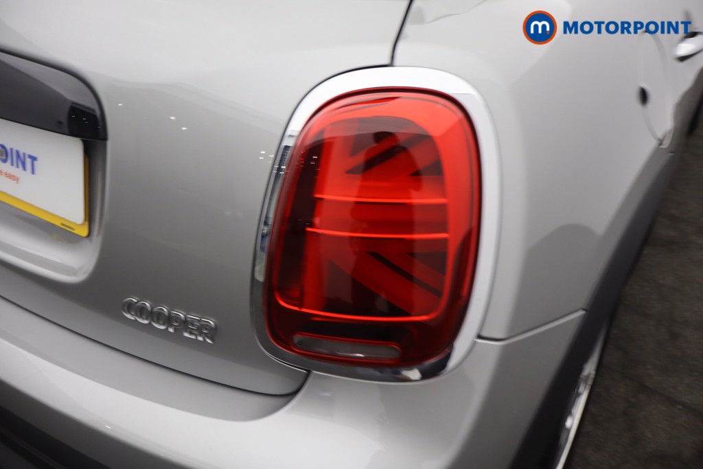 Mini Hatchback Cooper Classic Automatic Petrol Hatchback - Stock Number (1652226) - 3rd supplementary image