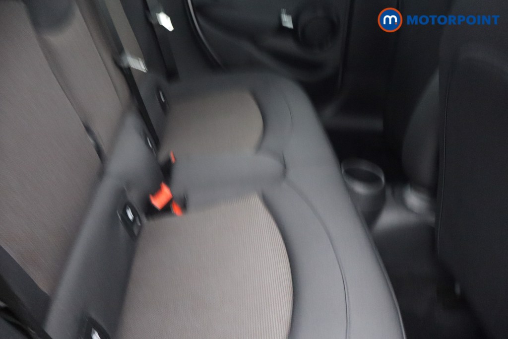 Mini Hatchback Cooper Classic Automatic Petrol Hatchback - Stock Number (1652226) - 7th supplementary image