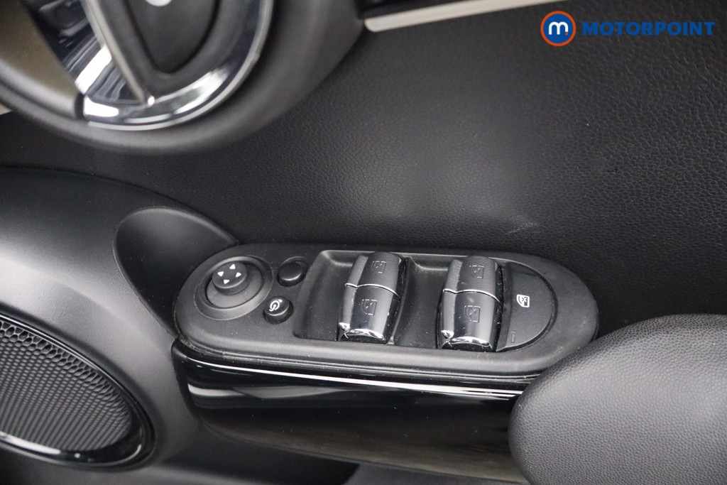 Mini Hatchback Cooper Classic Automatic Petrol Hatchback - Stock Number (1652226) - 11th supplementary image