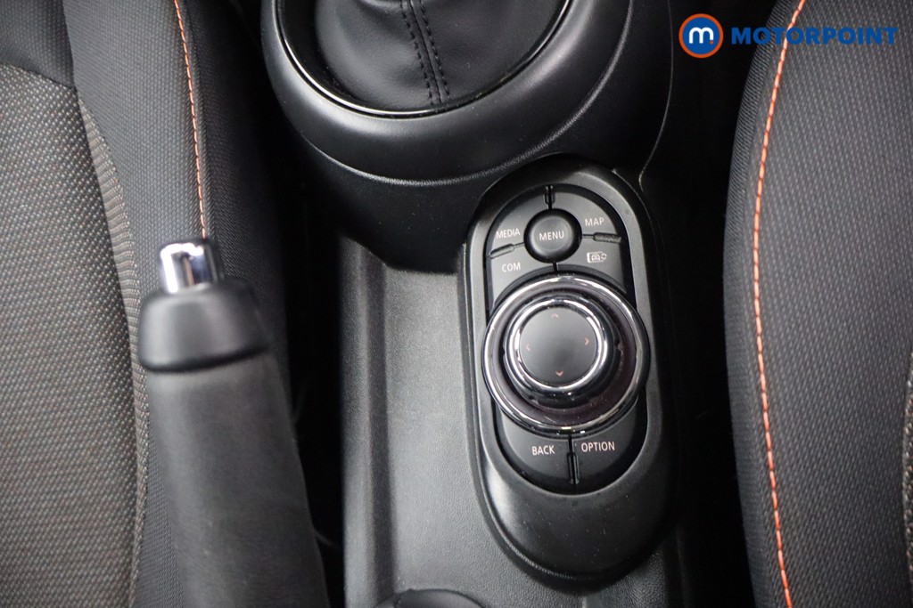 Mini Hatchback Cooper Classic Automatic Petrol Hatchback - Stock Number (1652226) - 17th supplementary image
