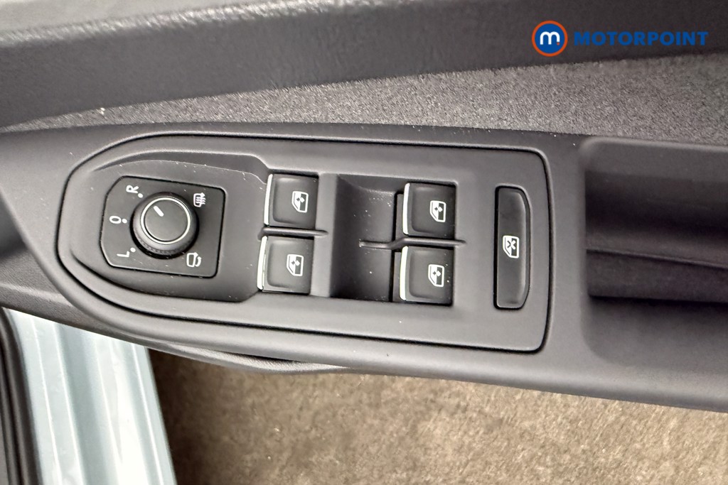 Volkswagen Golf Match Manual Petrol Hatchback - Stock Number (1652261) - 3rd supplementary image