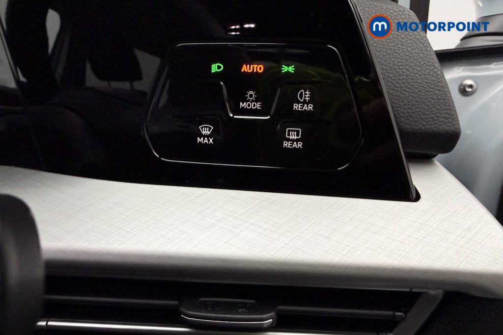 Volkswagen Golf Match Manual Petrol Hatchback - Stock Number (1652261) - 5th supplementary image