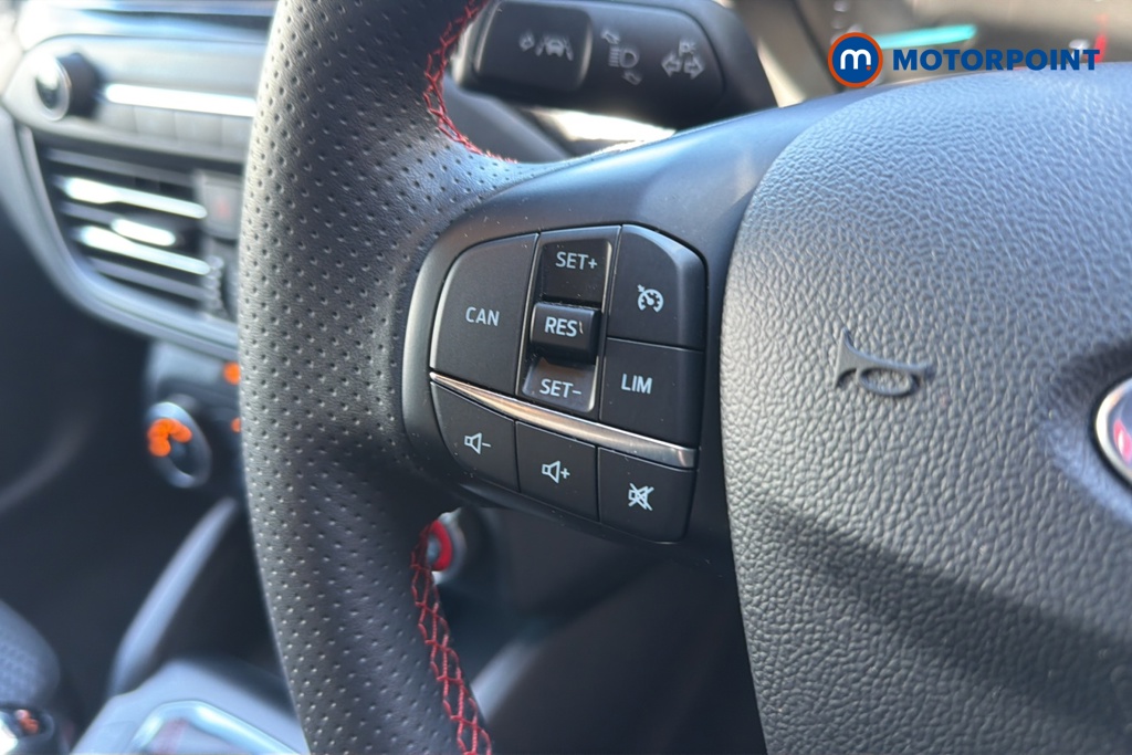 Ford Focus St-Line Edition Manual Petrol Hatchback - Stock Number (1652435) - 4th supplementary image