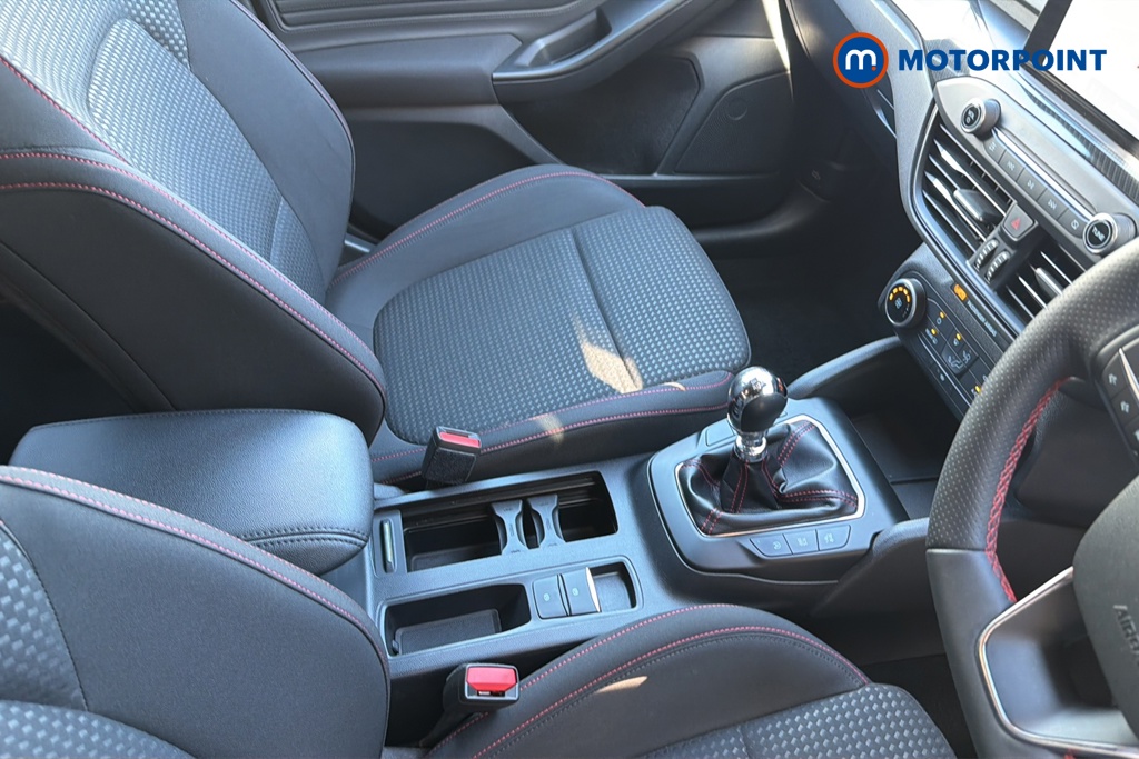 Ford Focus St-Line Edition Manual Petrol Hatchback - Stock Number (1652435) - 15th supplementary image
