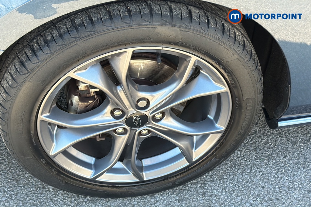 Ford Focus St-Line Edition Manual Petrol Hatchback - Stock Number (1652435) - 44th supplementary image