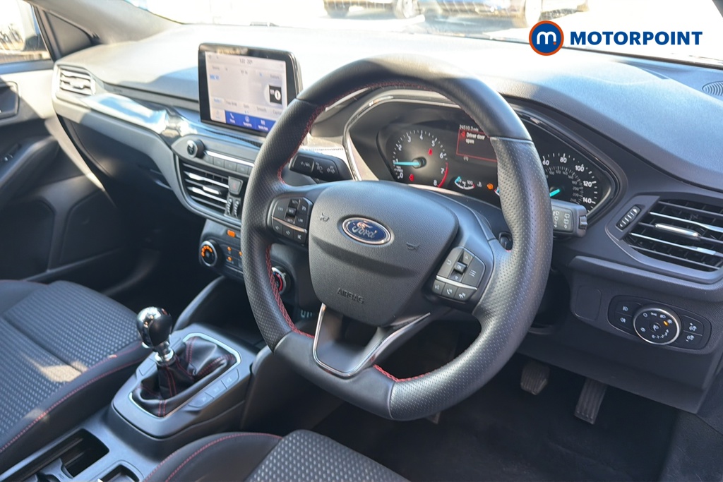 Ford Focus St-Line Edition Manual Petrol Hatchback - Stock Number (1652435) - 1st supplementary image