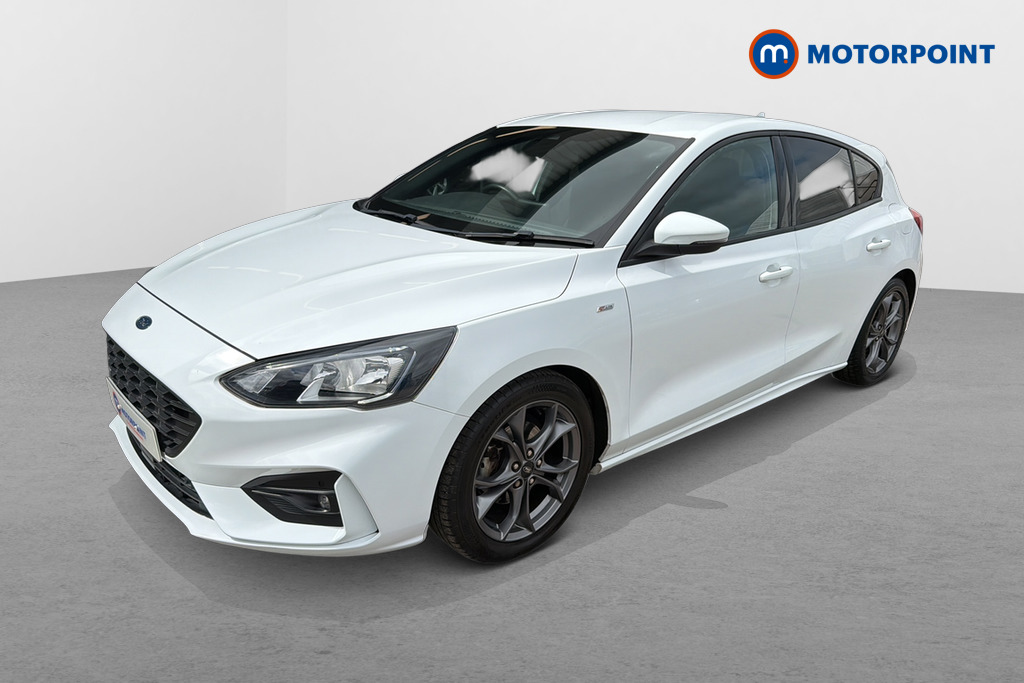 Ford Focus St-Line Manual Petrol Hatchback - Stock Number (1652595) - Passenger side front corner